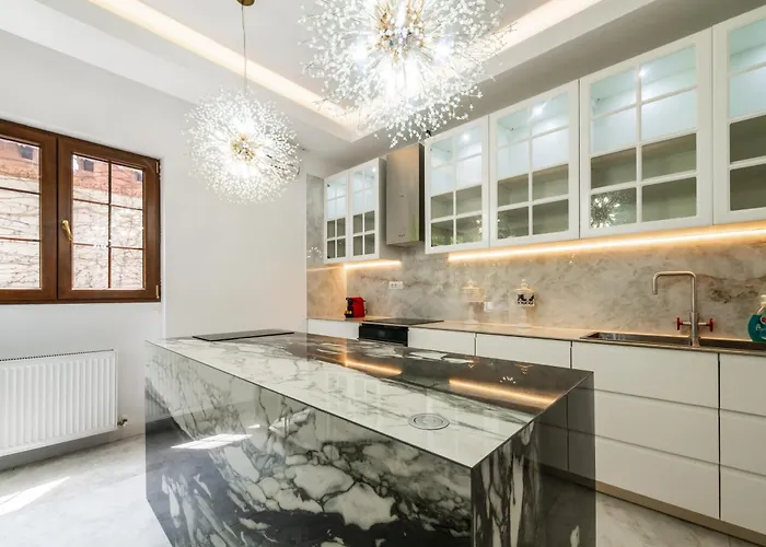 Apartment Exclusive 3br Penthouse - Prestigious Area