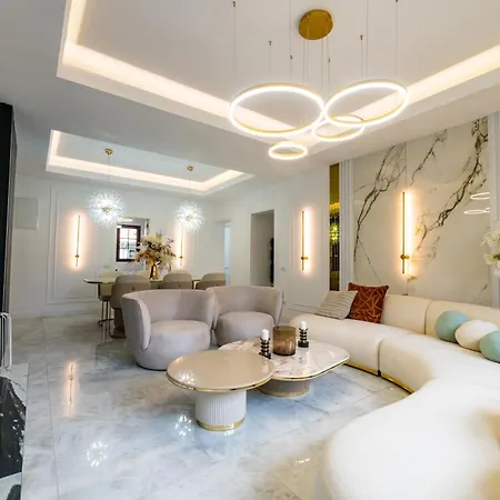 Exclusive 3br Penthouse - Prestigious Area