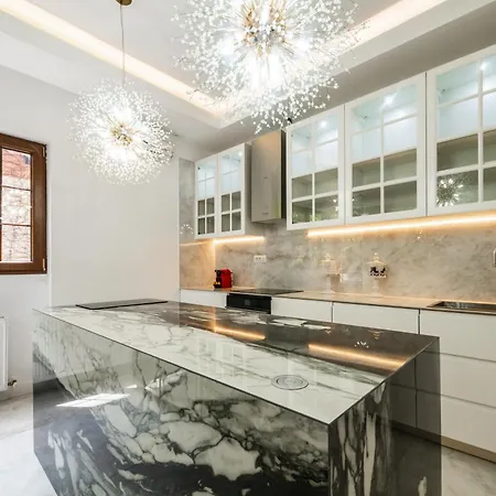 דירה Exclusive 3br Penthouse - Prestigious Area