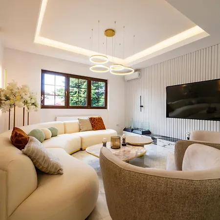 Апартаменты Exclusive 3br Penthouse - Prestigious Area *