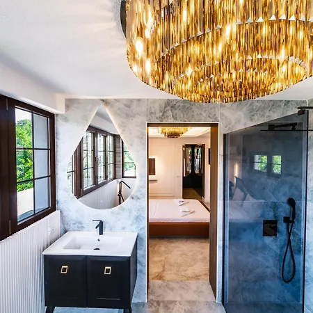 Exclusive 3br Penthouse - Prestigious Area Apartament