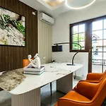 Exclusive 3br Penthouse - Prestigious Area * Бухарест