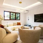 Exclusive 3br Penthouse - Prestigious Area * Бухарест